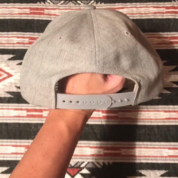 Grey SnapBack Hat - Picture 2 of 3